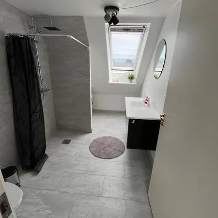 Stor Rummelig Lejlighed Med Egen P-Plads Kolding Exterior photo